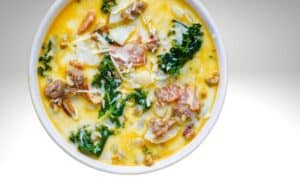 Zuppa Toscana soup recipe