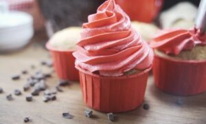 strawberry earthquake cake recipe