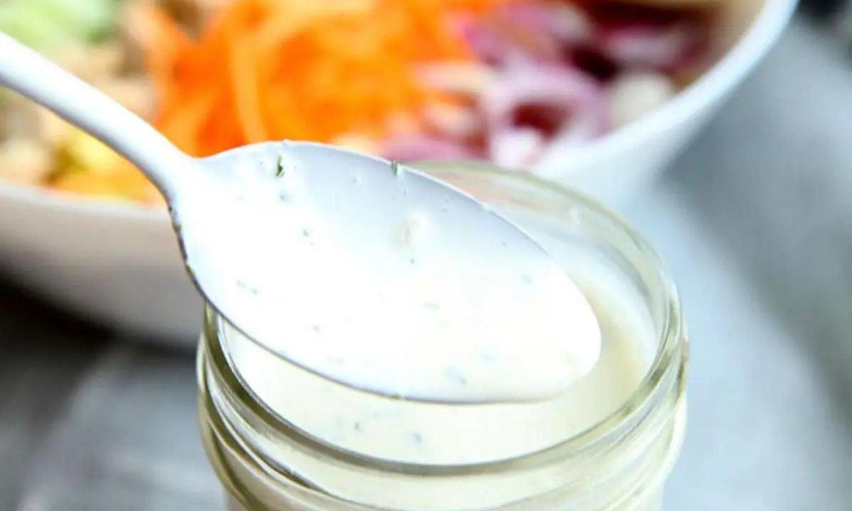 Easy Buttermilk Ranch Salad Dressing Recipe 2024